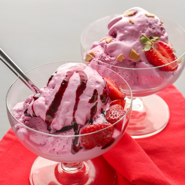 topping-sauce-strawberry-1